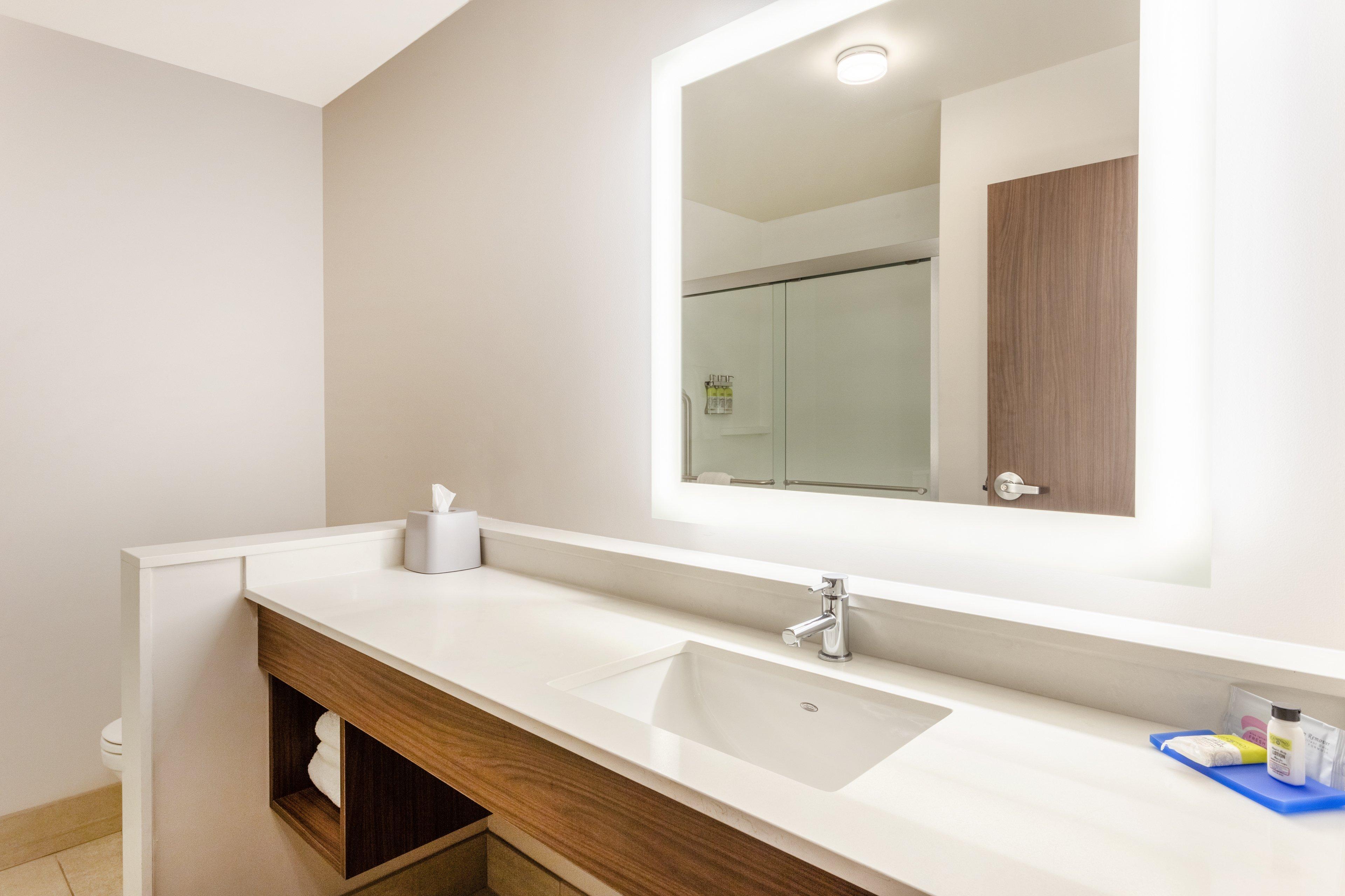 Holiday Inn Express & Suites - Springfield North By Ihg Ngoại thất bức ảnh
