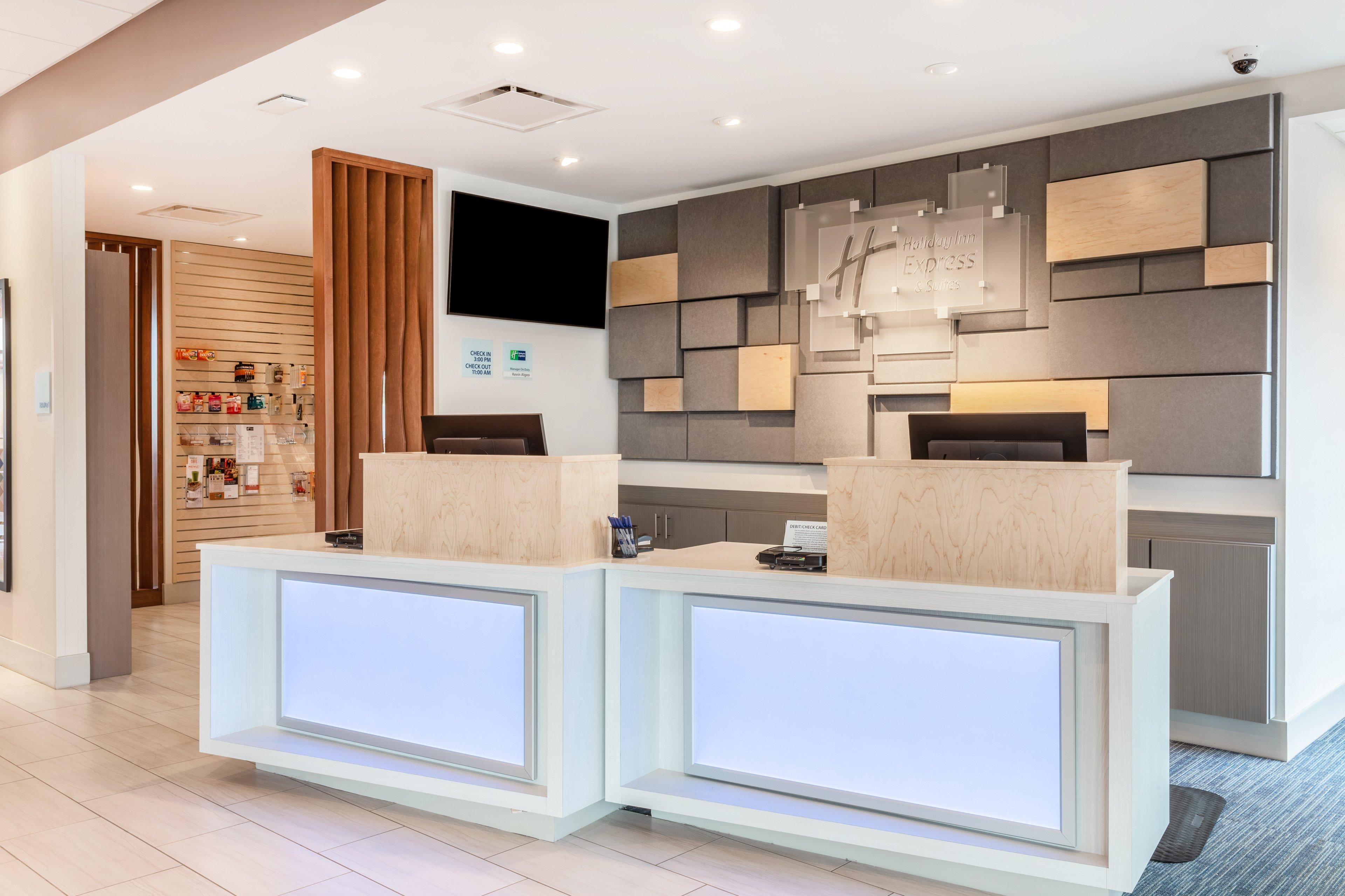 Holiday Inn Express & Suites - Springfield North By Ihg Ngoại thất bức ảnh